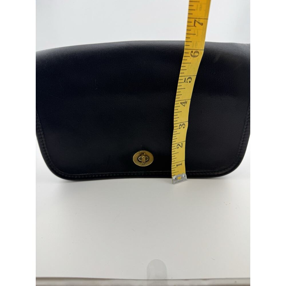 Vintage 1990s Coach Compact Pouch Crossbody Bag Black Minimalist Timeless - Picture 13 of 14